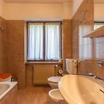 Casa Elena *